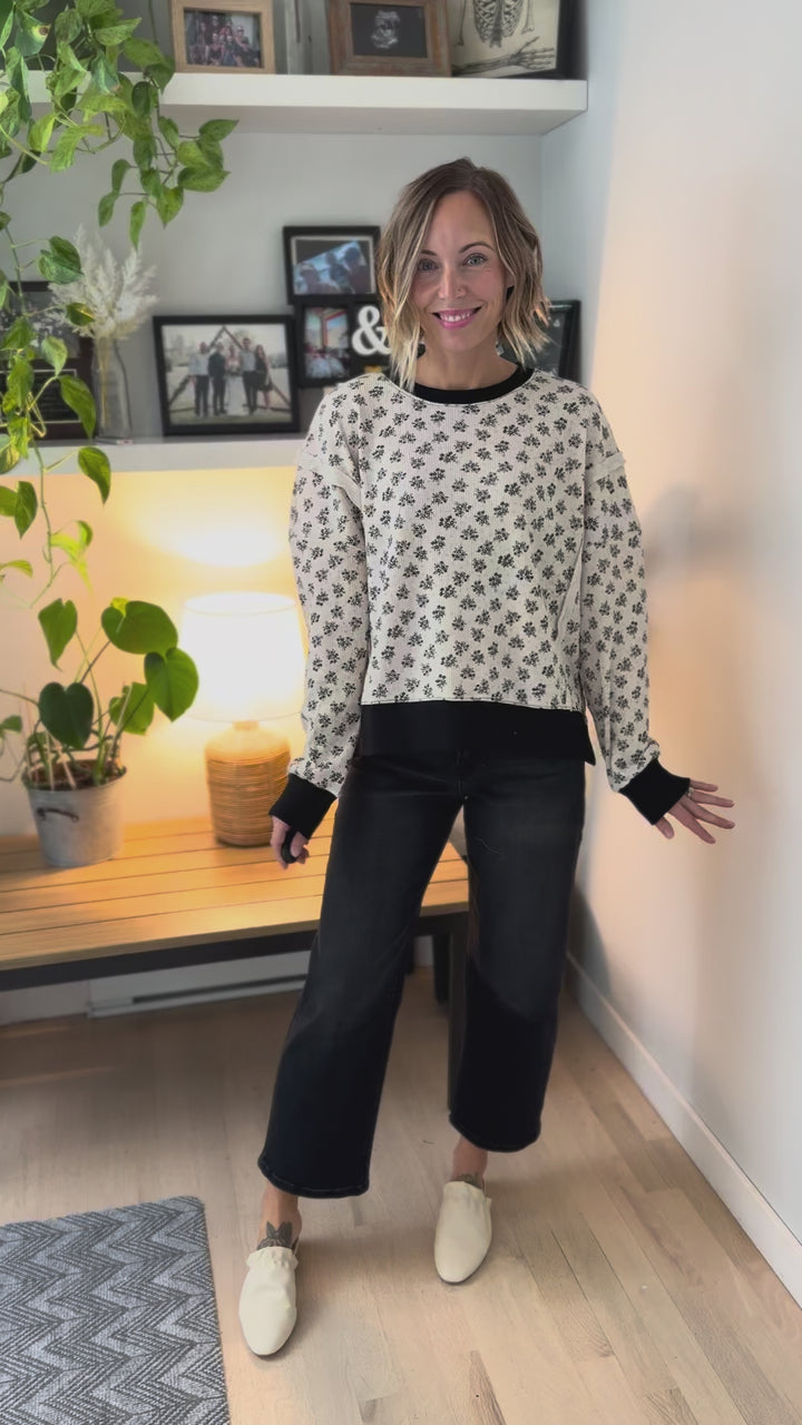 Elsa Vintage Floral Thermal Pullover- IVORY/BLACK