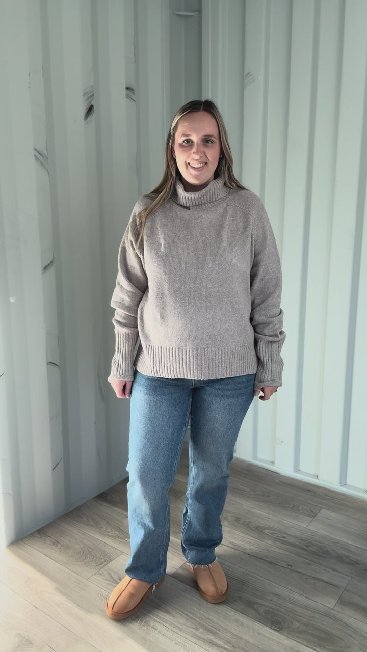 Pluma Knit Sweater- TAUPE