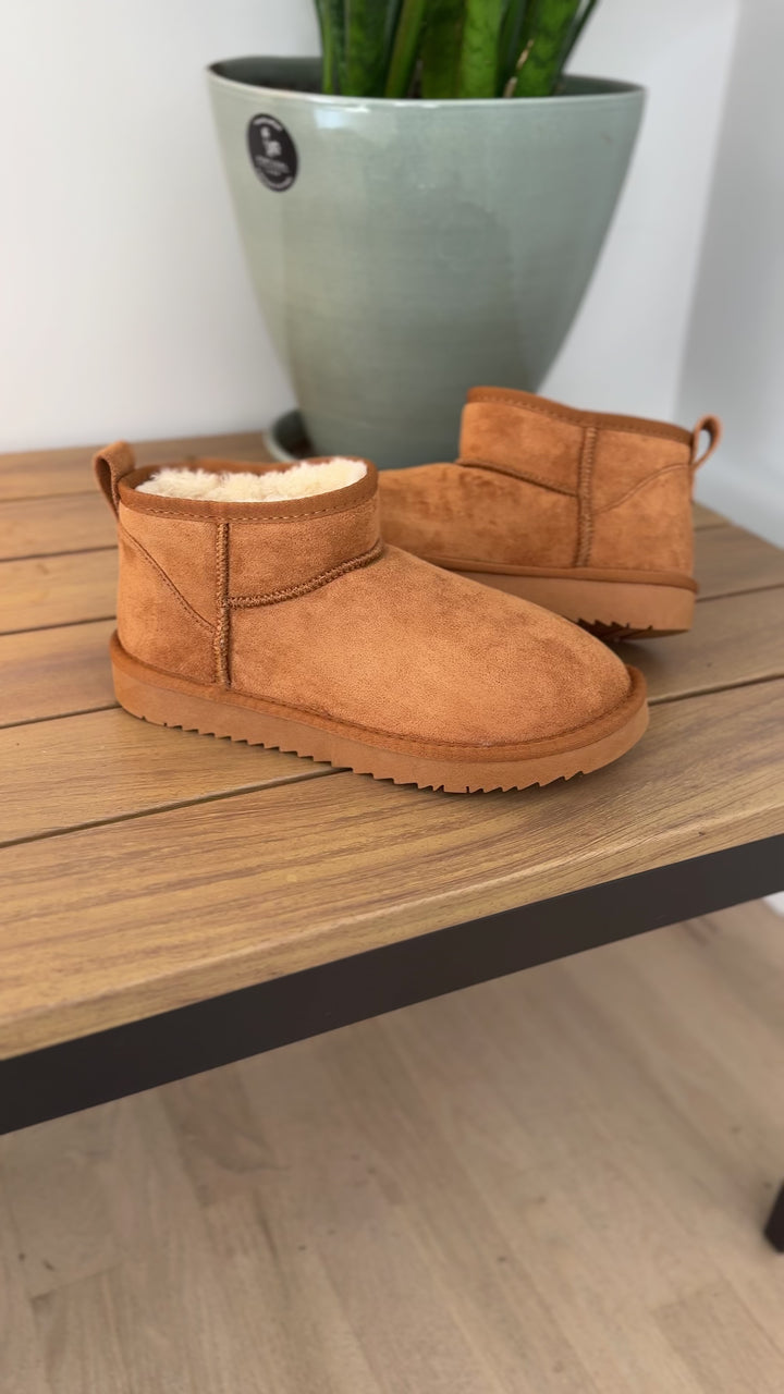 Teagan Faux Fur Boot- TAN