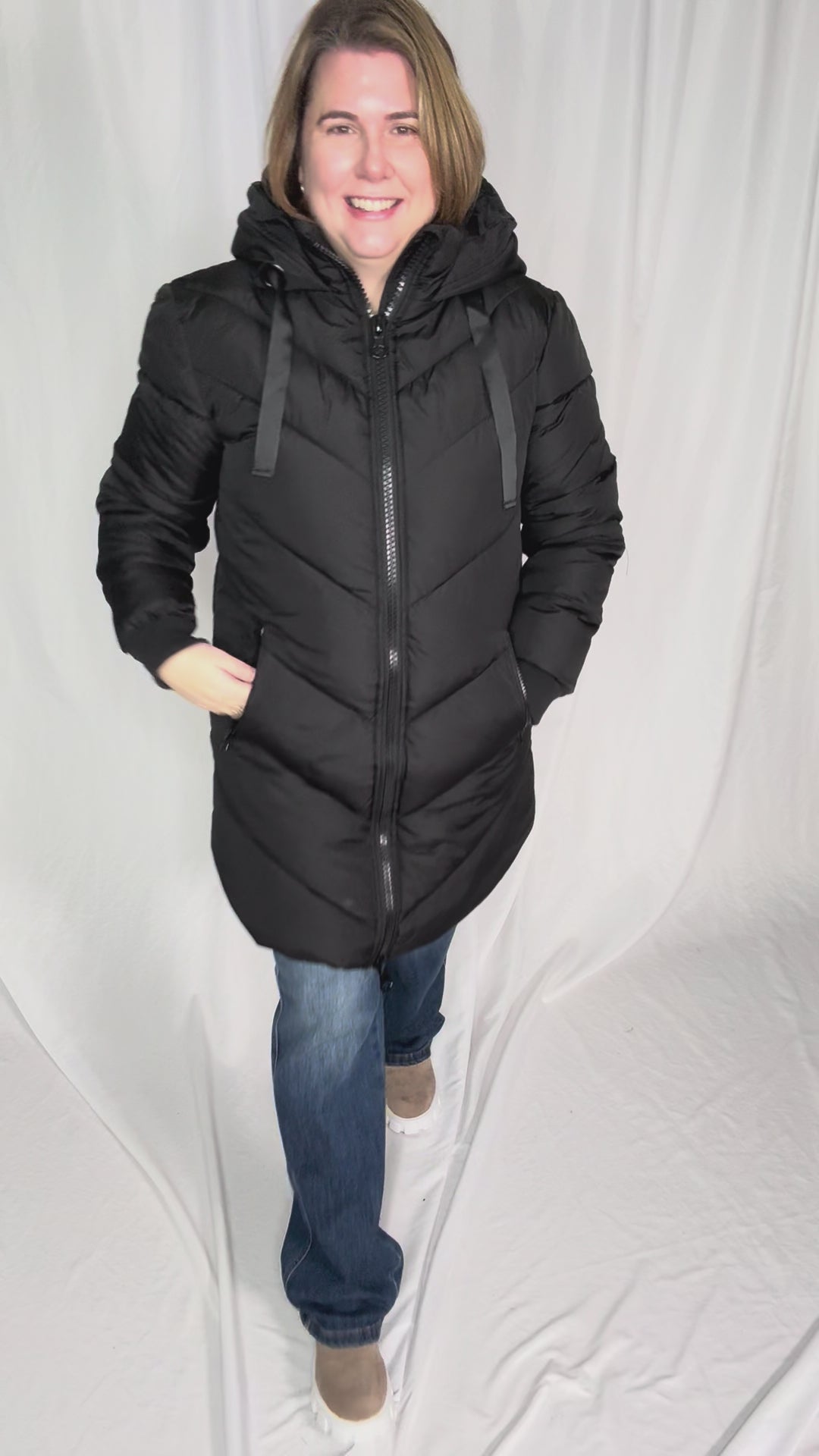 ONLY Skylar Hooded Puffer Jacket- BLACK