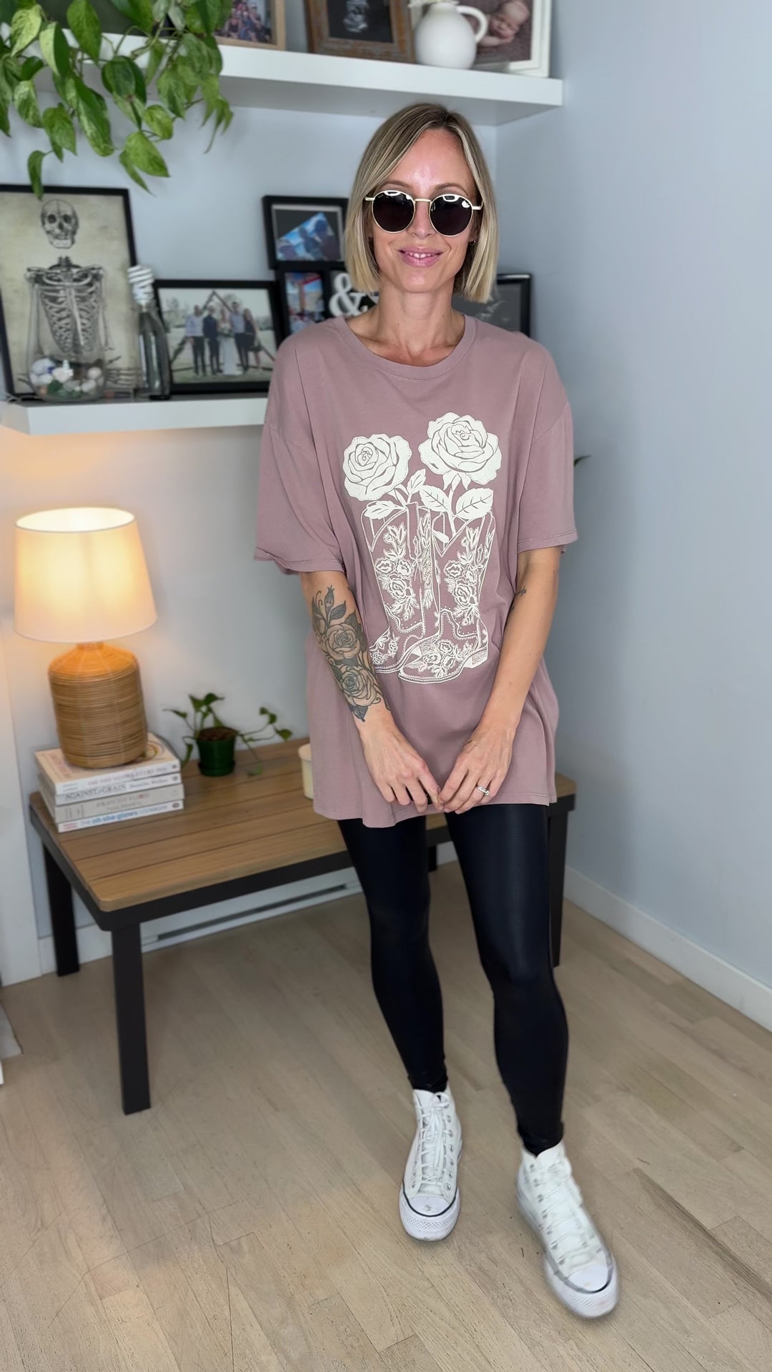 Darlina Rose And Cowboy Graphic Top- WALNUT